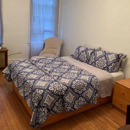 Cozy 2 Bedroom Apartment In Queens New York Eksteriør billede